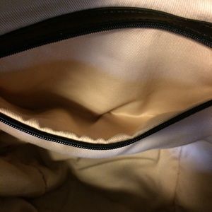 Base purse and magnetic shell.